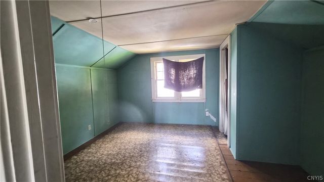144 Wente, Syracuse, NY 13207