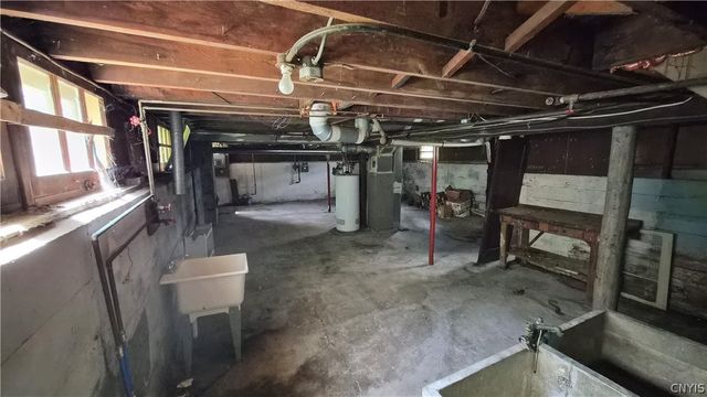 144 Wente, Syracuse, NY 13207