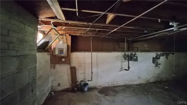 144 Wente, Syracuse, NY 13207