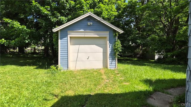 144 Wente, Syracuse, NY 13207