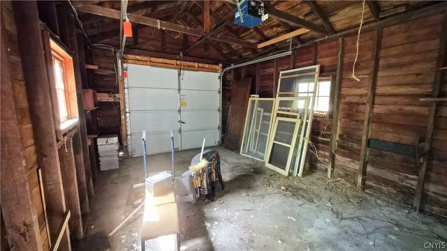 144 Wente, Syracuse, NY 13207