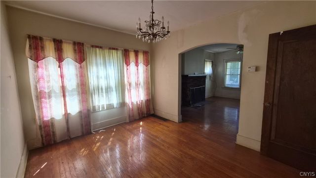 144 Wente, Syracuse, NY 13207