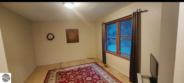 4464 E Wagner Road, Lake City, MI 49651