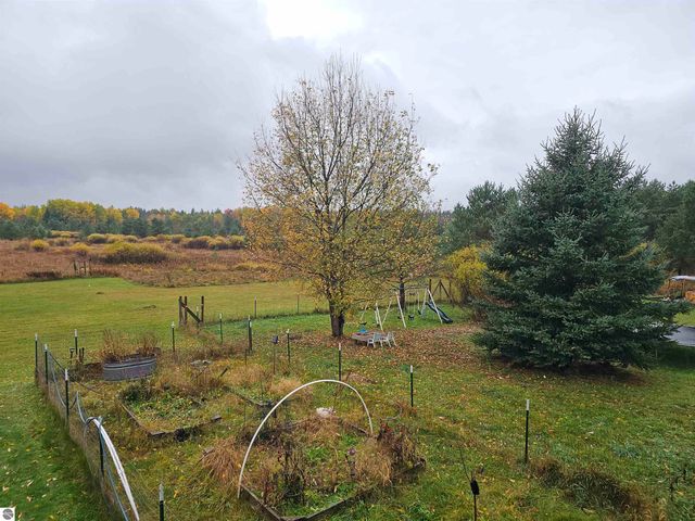 4464 E Wagner Road, Lake City, MI 49651