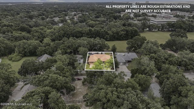 326 Fairview Drive, Biloxi, MS 39531