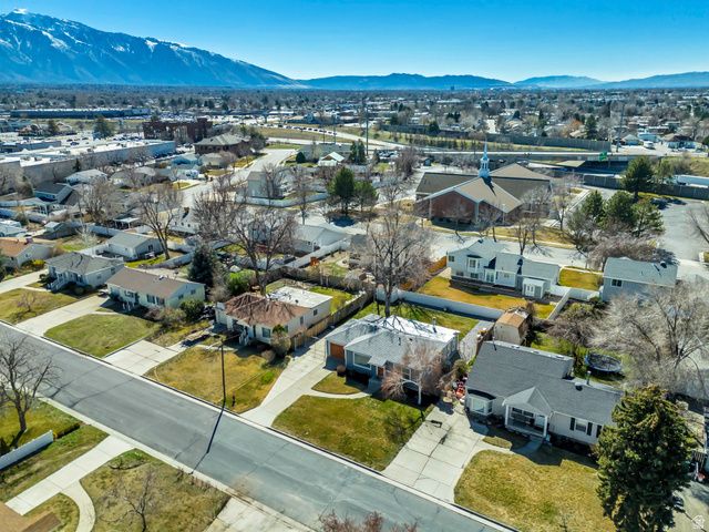27 W VALLEY DR, Murray, UT 84107