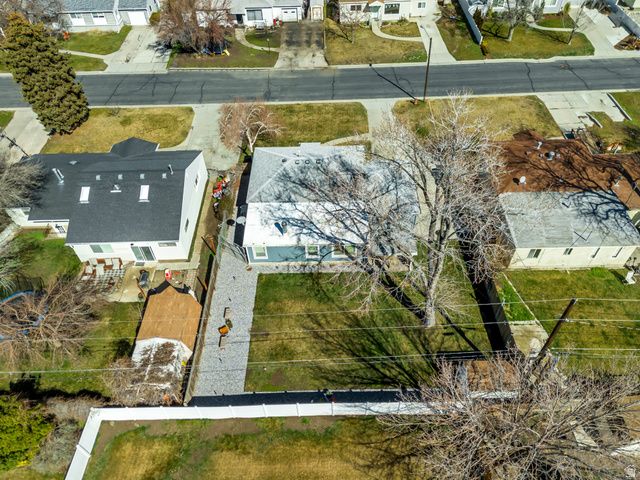 27 W VALLEY DR, Murray, UT 84107