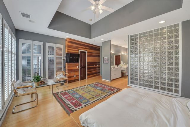 5309 Hidalgo Street, Houston, TX 77056