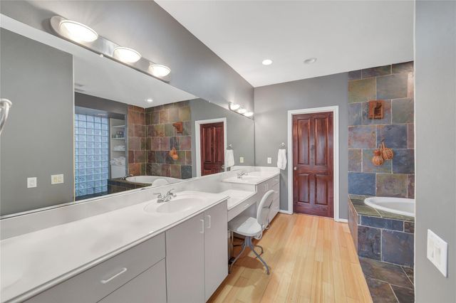 5309 Hidalgo Street, Houston, TX 77056