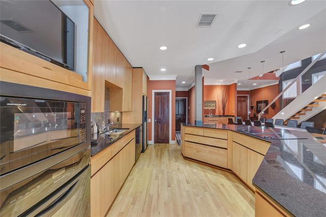 5309 Hidalgo Street, Houston, TX 77056