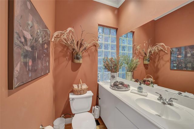 5309 Hidalgo Street, Houston, TX 77056