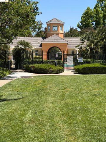 3573 Braxton Cmn., Fremont, CA 94538