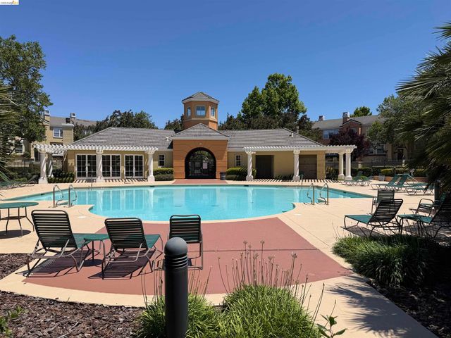 3573 Braxton Cmn., Fremont, CA 94538