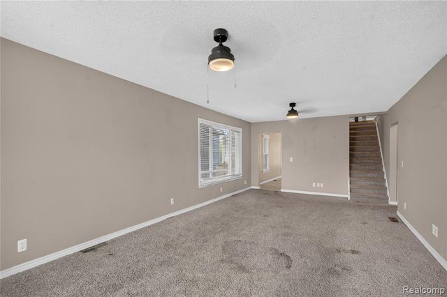 2524 4th Street, Trenton, MI 48183