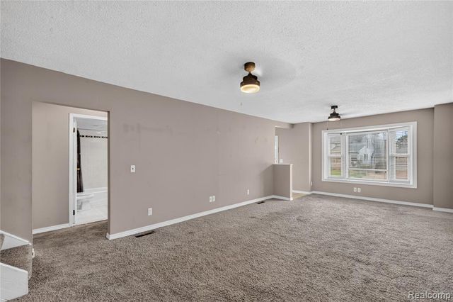 2524 4th Street, Trenton, MI 48183