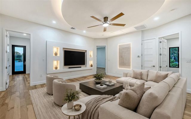 2483 BAY STREET, Sarasota, FL 34237