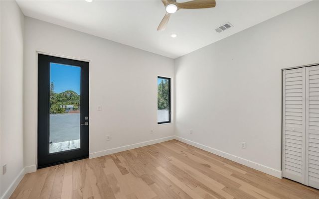 2483 BAY STREET, Sarasota, FL 34237