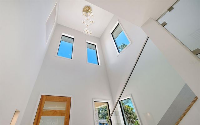 2483 BAY STREET, Sarasota, FL 34237