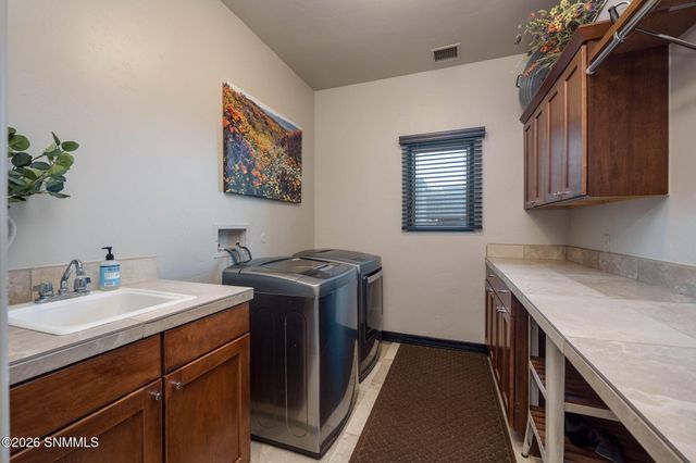 1228 Sonnet Court, Las Cruces, NM 88007