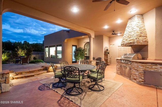 1228 Sonnet Court, Las Cruces, NM 88007