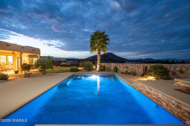 1228 Sonnet Court, Las Cruces, NM 88007