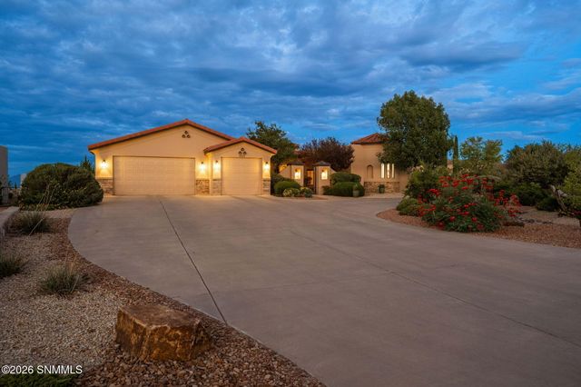 1228 Sonnet Court, Las Cruces, NM 88007