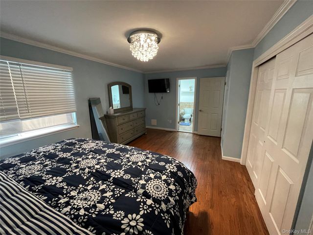 70 Birch Road, Amityville, NY 11701