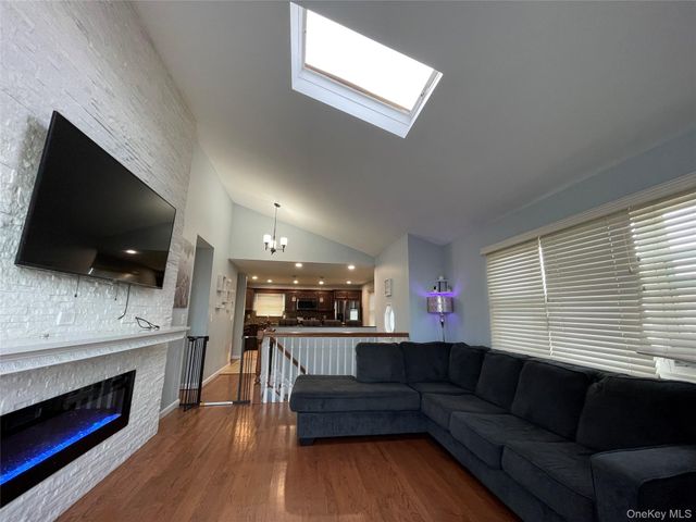 70 Birch Road, Amityville, NY 11701