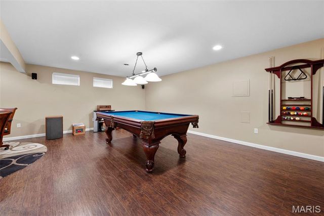 574 Larksmore Court, Ballwin, MO 63021