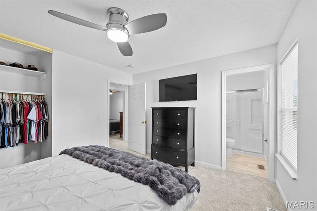 574 Larksmore Court, Ballwin, MO 63021