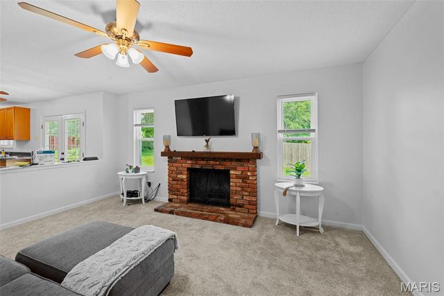 574 Larksmore Court, Ballwin, MO 63021