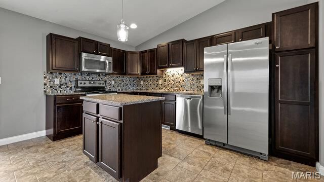 1106 Marathon Drive, Foristell, MO 63348