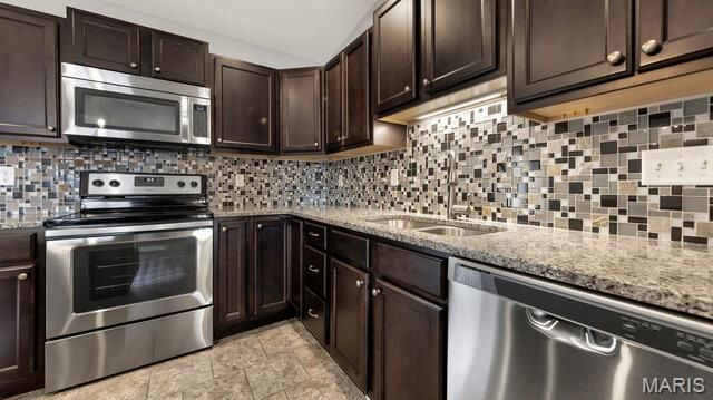 1106 Marathon Drive, Foristell, MO 63348