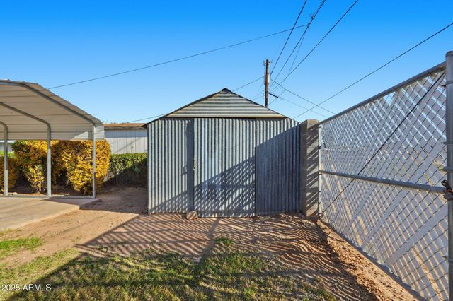 1208 N PALM Lane, Coolidge, AZ 85128