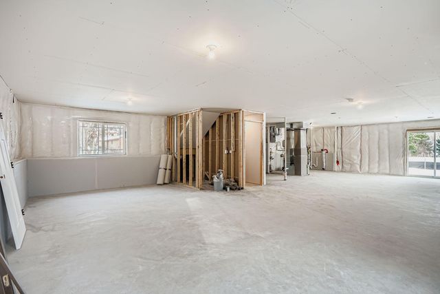 510 Lois Lane, Lino Lakes, MN 55014