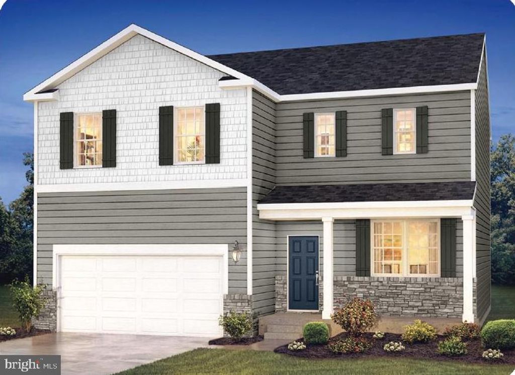 8 HALF HITCH RD, Barnegat, NJ 08005