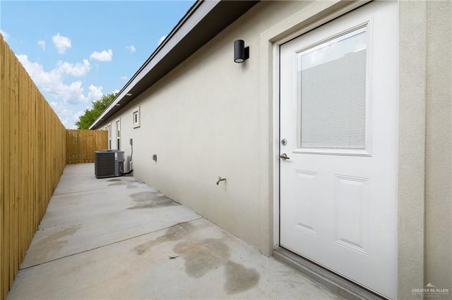 1907 W Violet Drive 3, Pharr, TX 78577