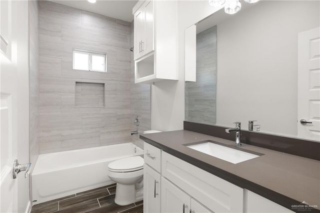 1907 W Violet Drive 3, Pharr, TX 78577