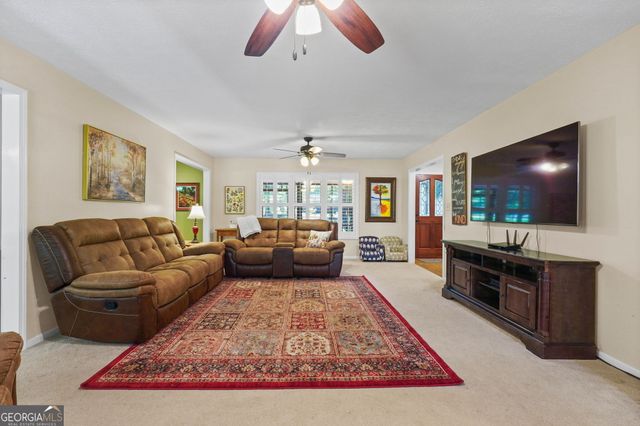 324 Kibbee Road, Mcdonough, GA 30252