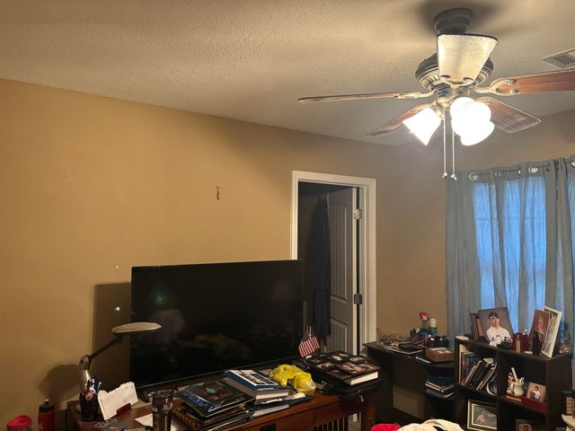 4907 S 28th Street, Paragould, AR 72450