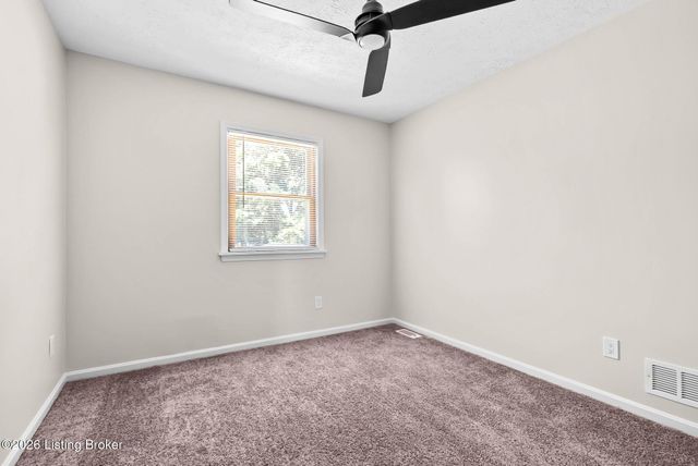 3716 Longview Rd, Louisville, KY 40299