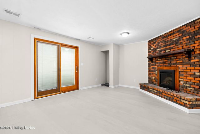 3716 Longview Rd, Louisville, KY 40299