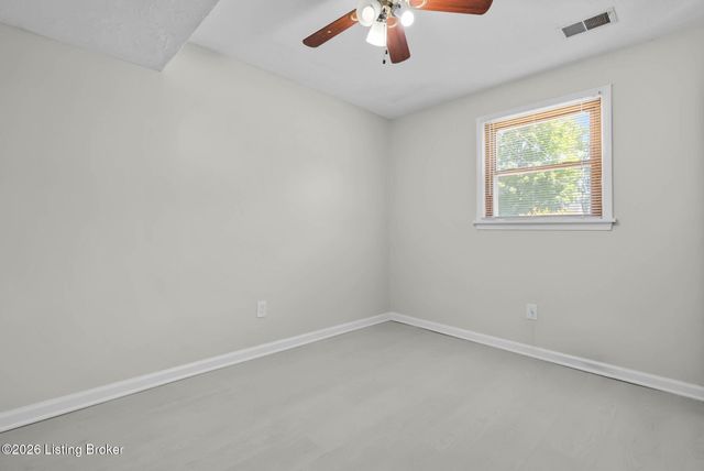 3716 Longview Rd, Louisville, KY 40299