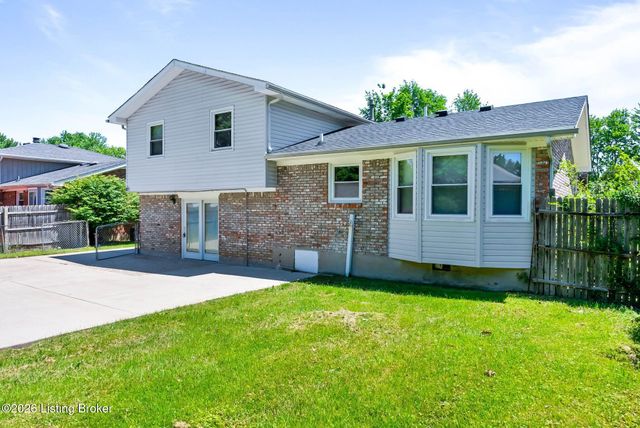 3716 Longview Rd, Louisville, KY 40299