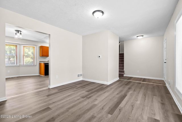 3716 Longview Rd, Louisville, KY 40299
