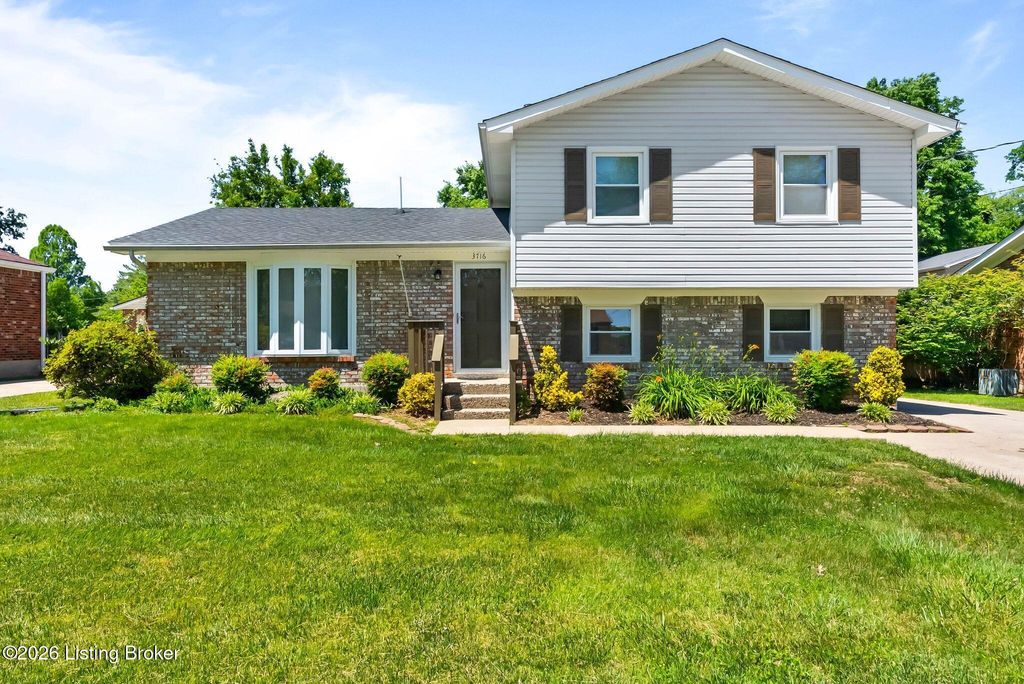 3716 Longview Rd, Louisville, KY 40299