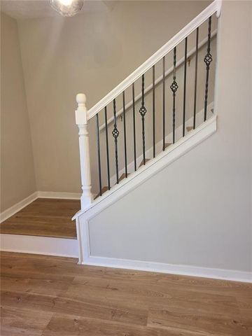 1394 Wood S Circle, Morrow, GA 30260