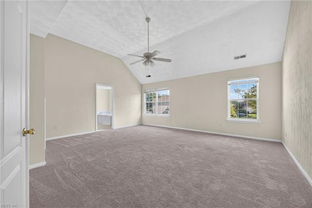 100 Hamer RD, Suffolk, VA 23434