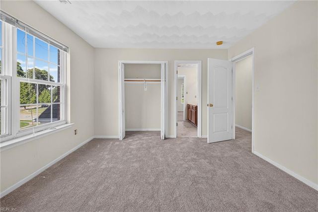 100 Hamer RD, Suffolk, VA 23434