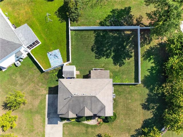 100 Hamer RD, Suffolk, VA 23434